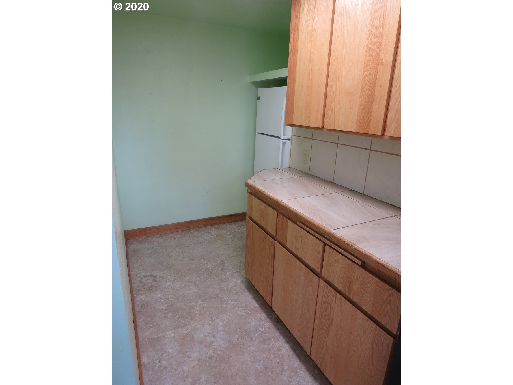 4112 Northeast Riverside Avenue Pendleton, OR 97801 - Photo 7 of 22