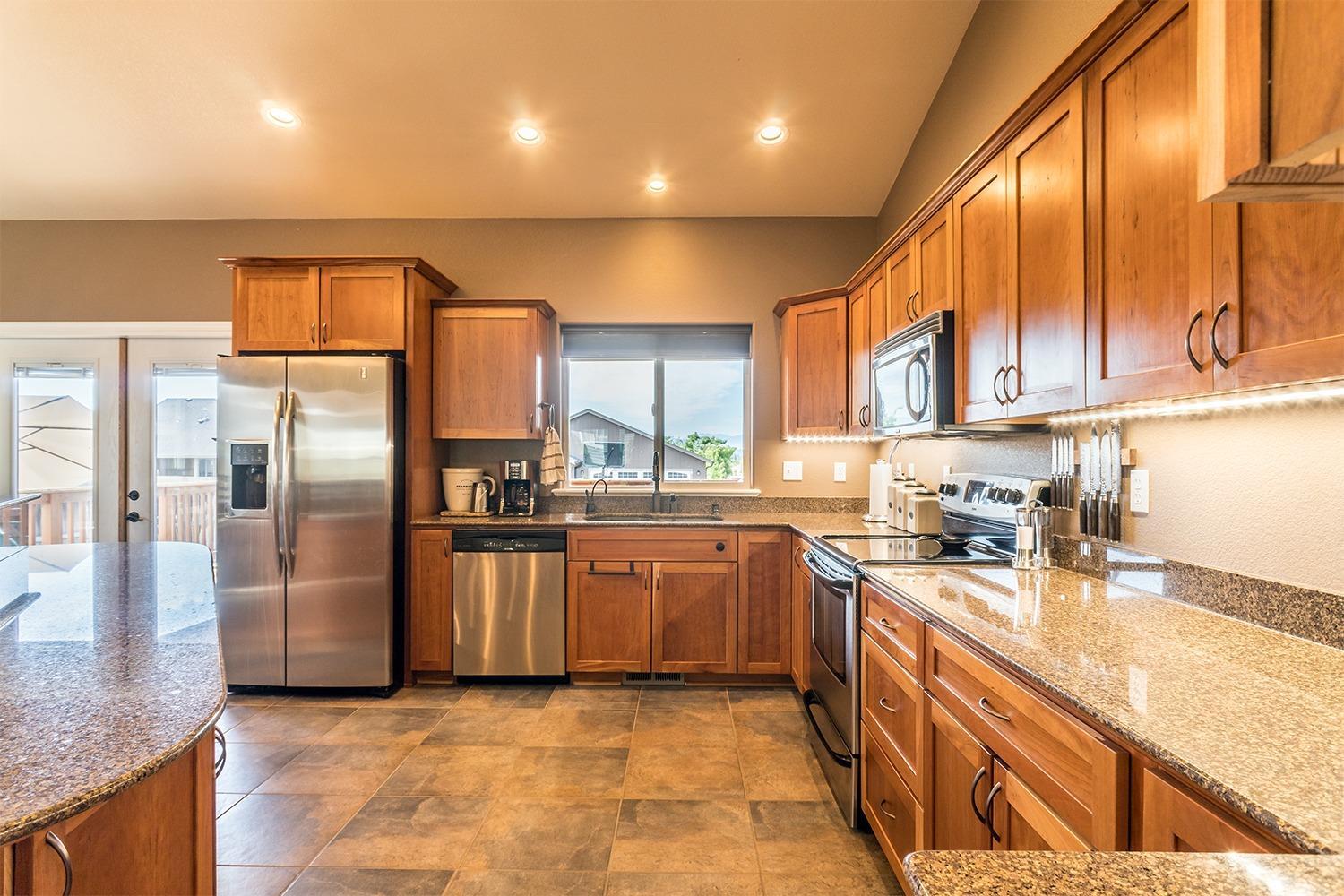614 Barton Road Eagle Point, OR 97524 - Photo 11 of 27 Additional Photo