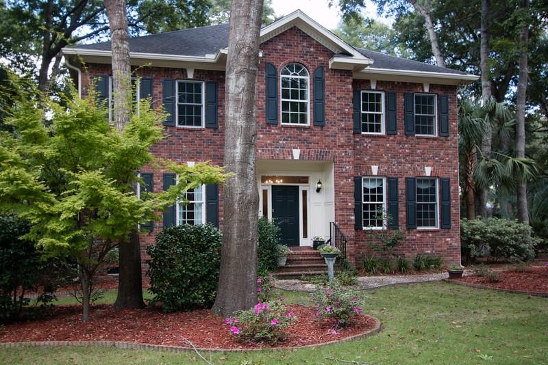350 Sugar Cane Way Mount Pleasant, SC 29464 - Photo 2 of 24 350SugarCaneWayFront2