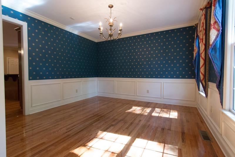 350 Sugar Cane Way Mount Pleasant, SC 29464 - Photo 6 of 24 350SugarCaneWayDiningRoom