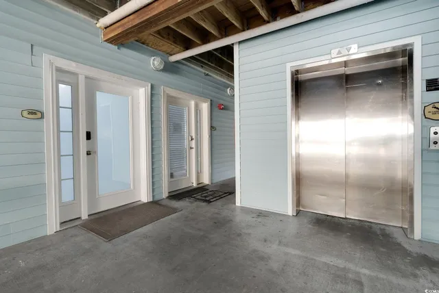 $999,990 | 507 South Ocean Boulevard, Unit 205, North Myrtle Beach, SC 29582