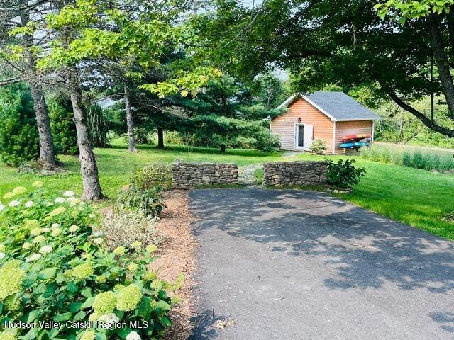 188 Mt Merino Road Hudson, NY 12534 - Photo 29 of 37 a front view of house with yard and green space