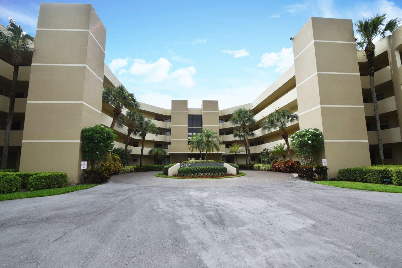 5701 Camino Del Sol, Unit 203 Boca Raton, FL 33433 - Photo 1 of 32 DSC_8389