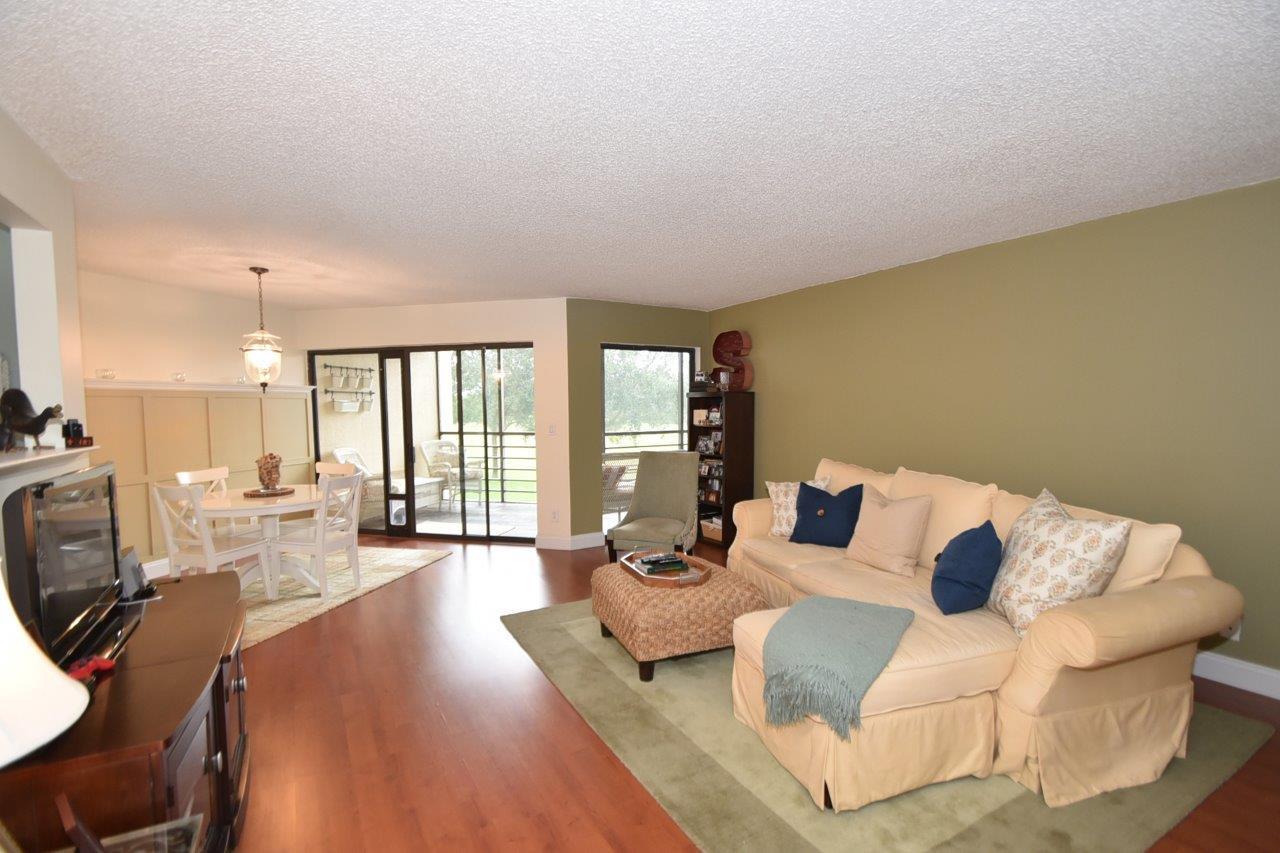 5701 Camino Del Sol, Unit 203 Boca Raton, FL 33433 - Photo 12 of 32 DSC_8427