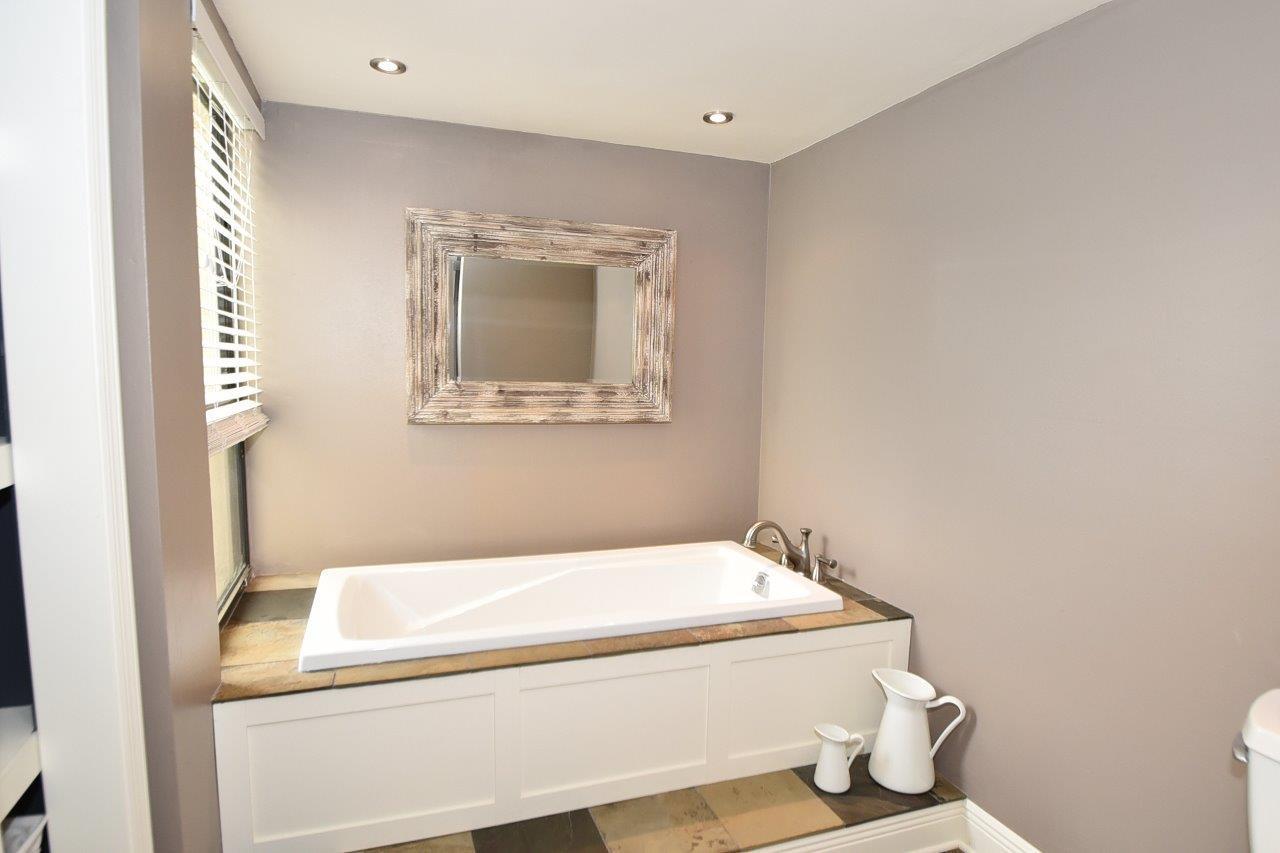 5701 Camino Del Sol, Unit 203 Boca Raton, FL 33433 - Photo 23 of 32 DSC_8410