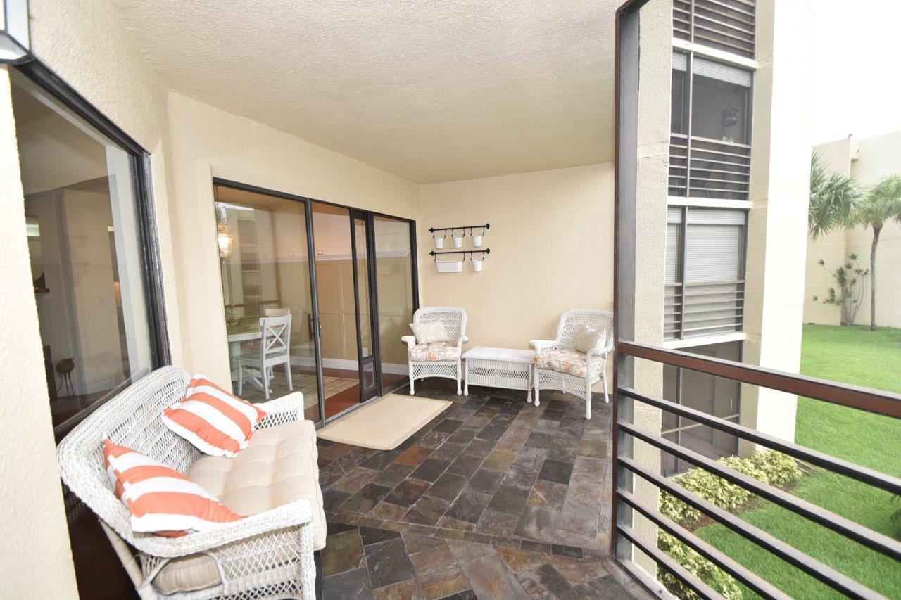 5701 Camino Del Sol, Unit 203 Boca Raton, FL 33433 - Photo 28 of 32 DSC_8452