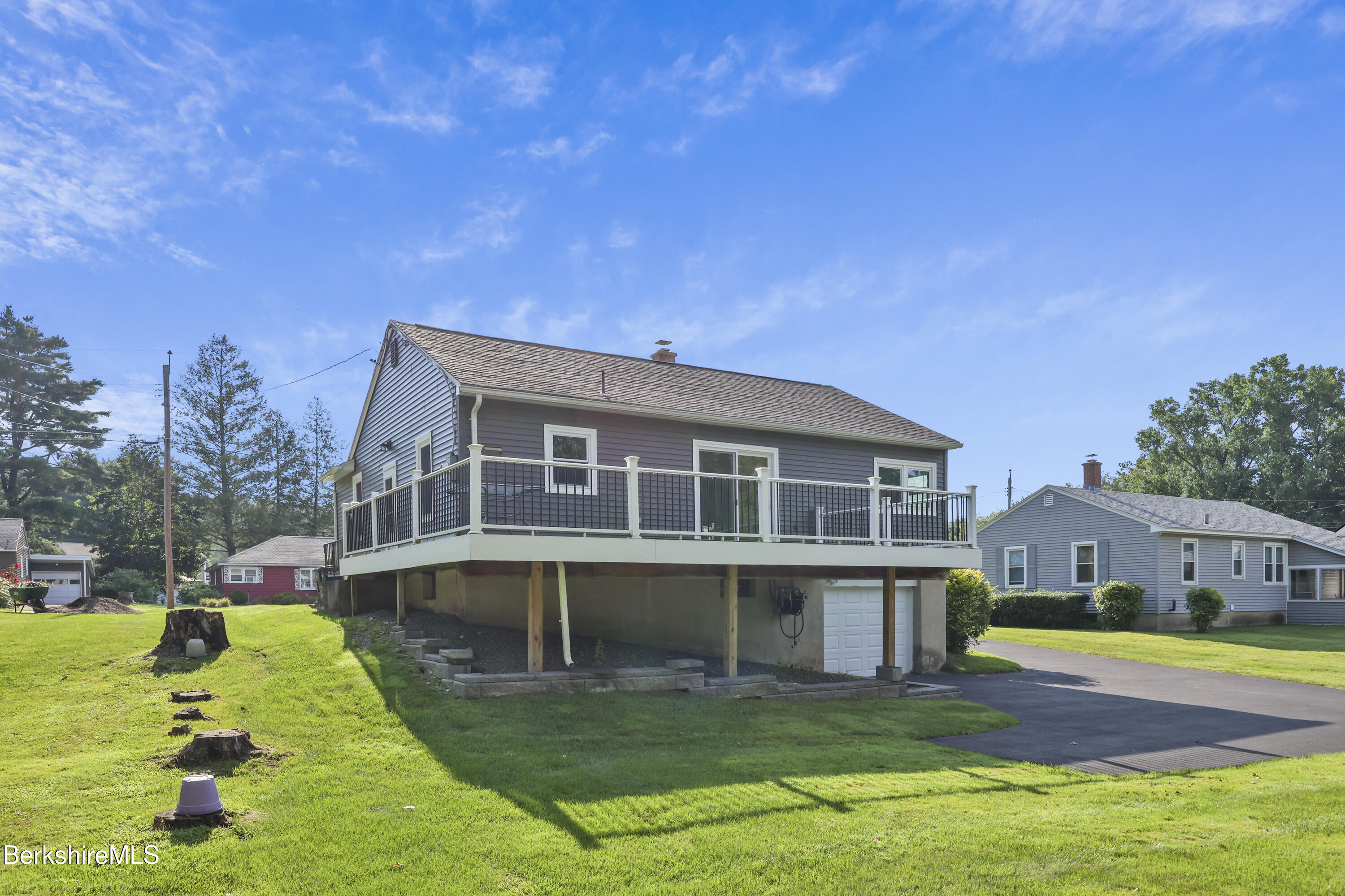 17 Howe Road Pittsfield, MA 01201 - Photo 26 of 32 155 Exterior Back