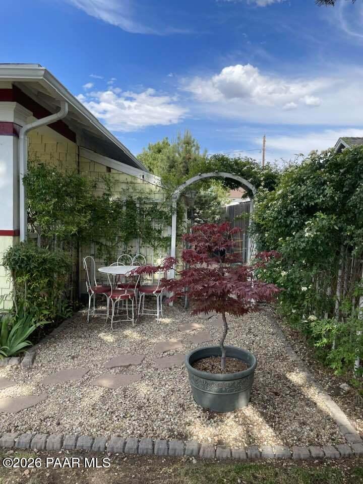 703 Ruth Street Prescott, AZ 86301 - Photo 11 of 26 Side Yard