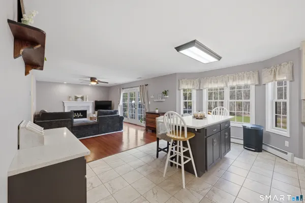 $530,000 | 495 Spring Street, Southington, CT 06489