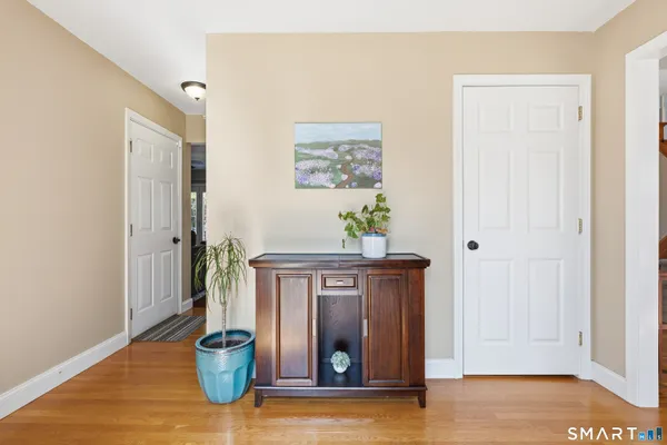 $530,000 | 495 Spring Street, Southington, CT 06489