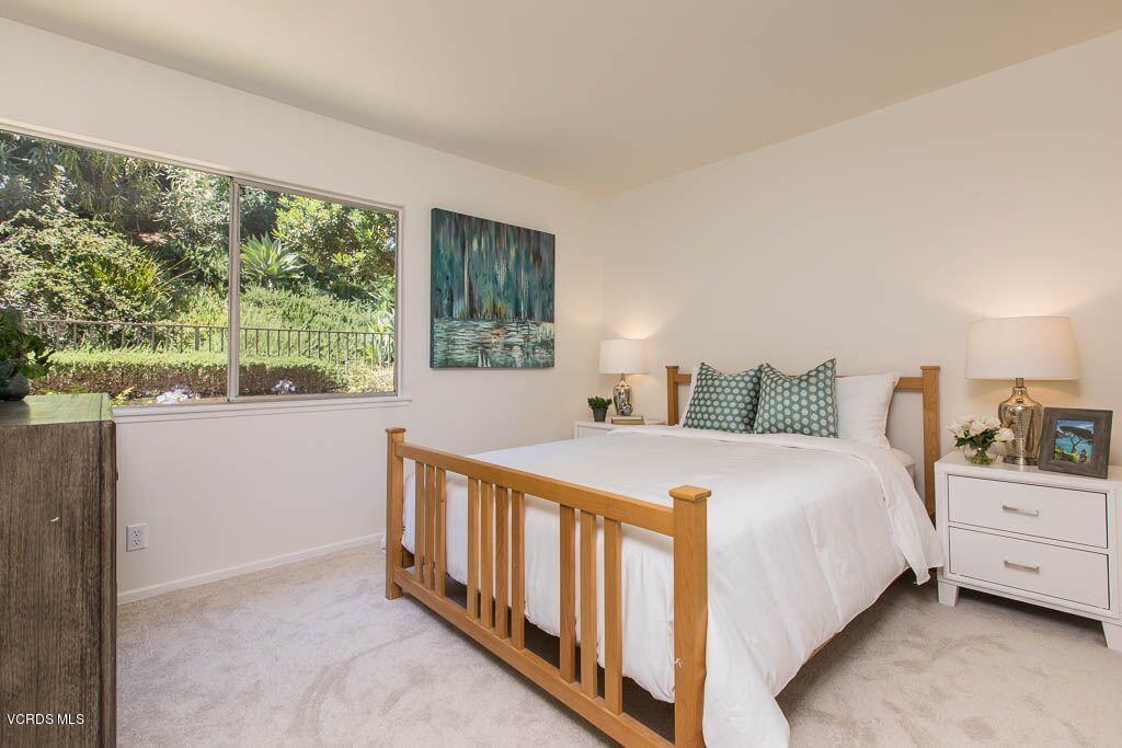 786 Ridge Drive Glendale, CA 91206 - Photo 18 of 36 786 Ridge Dr - HsHProd-20_preview