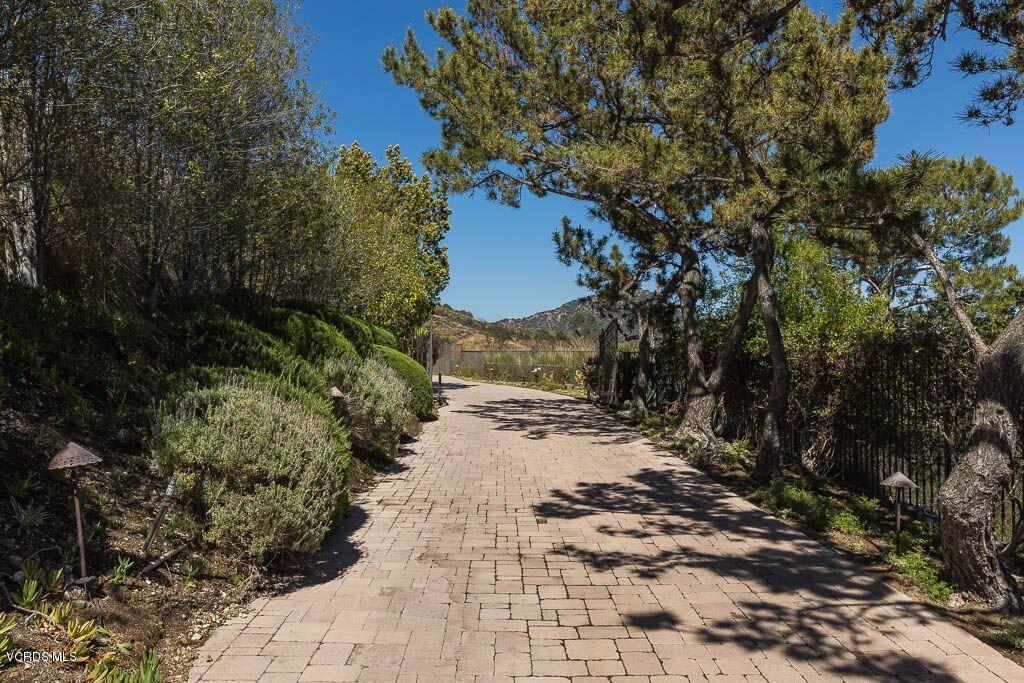 786 Ridge Drive Glendale, CA 91206 - Photo 35 of 36 786 Ridge Dr - HsHProd-51_preview