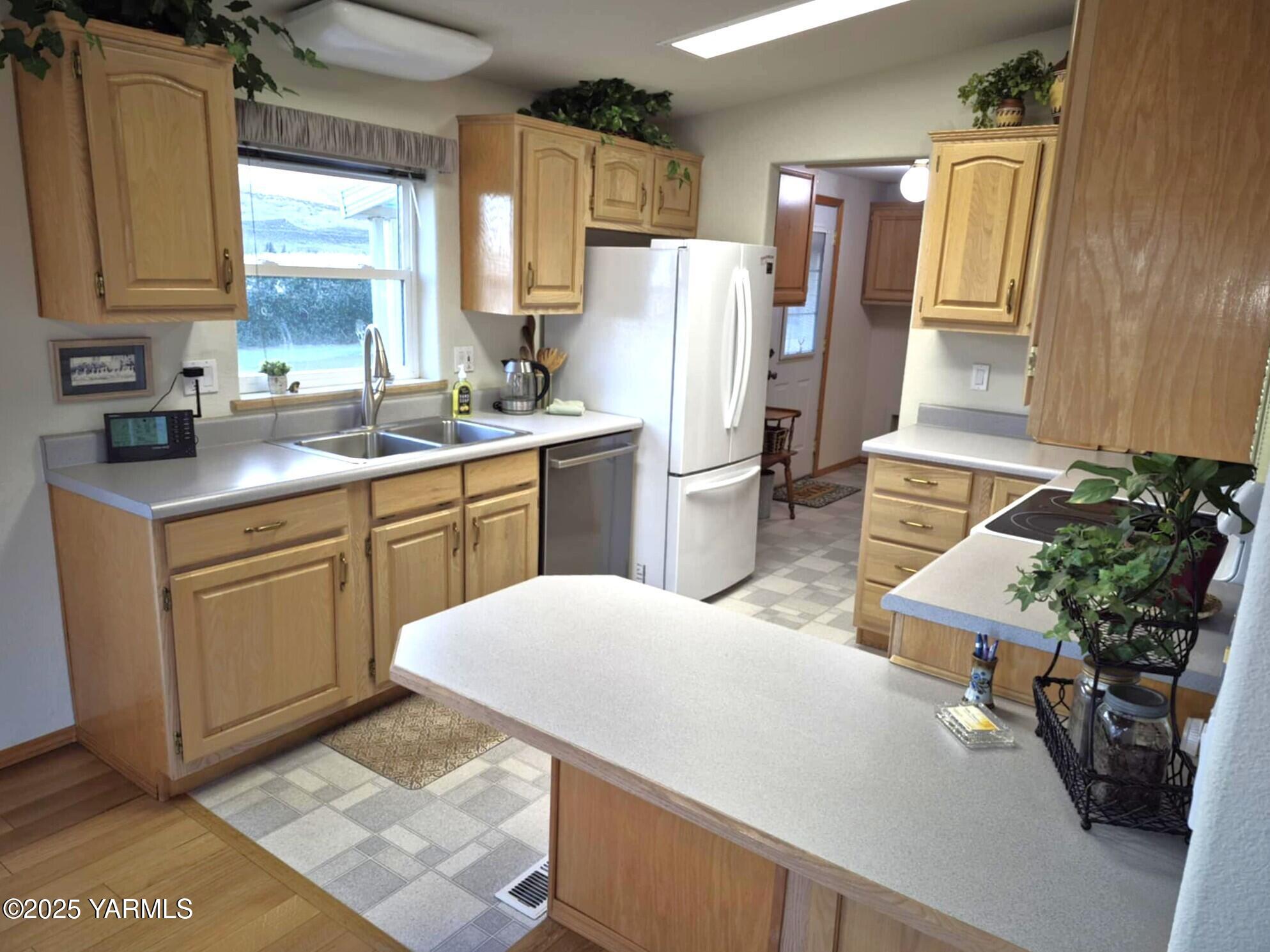 2490 Thompson Road Cowiche, WA 98923 - Photo 50 of 62 841821c0-023a-4a2f-a207-9d5595ae6a85