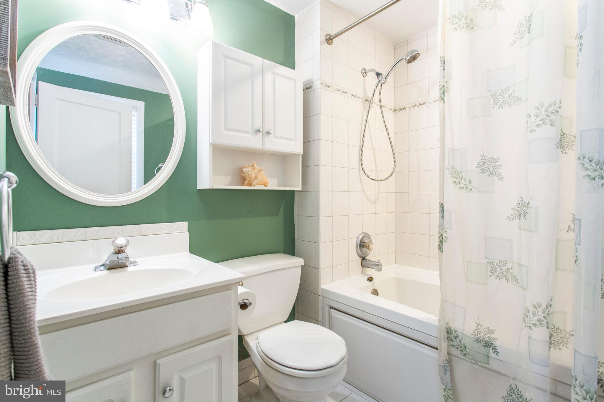 202 Midland Road Springfield, PA 19064 - Photo 13 of 17 Full Bath
