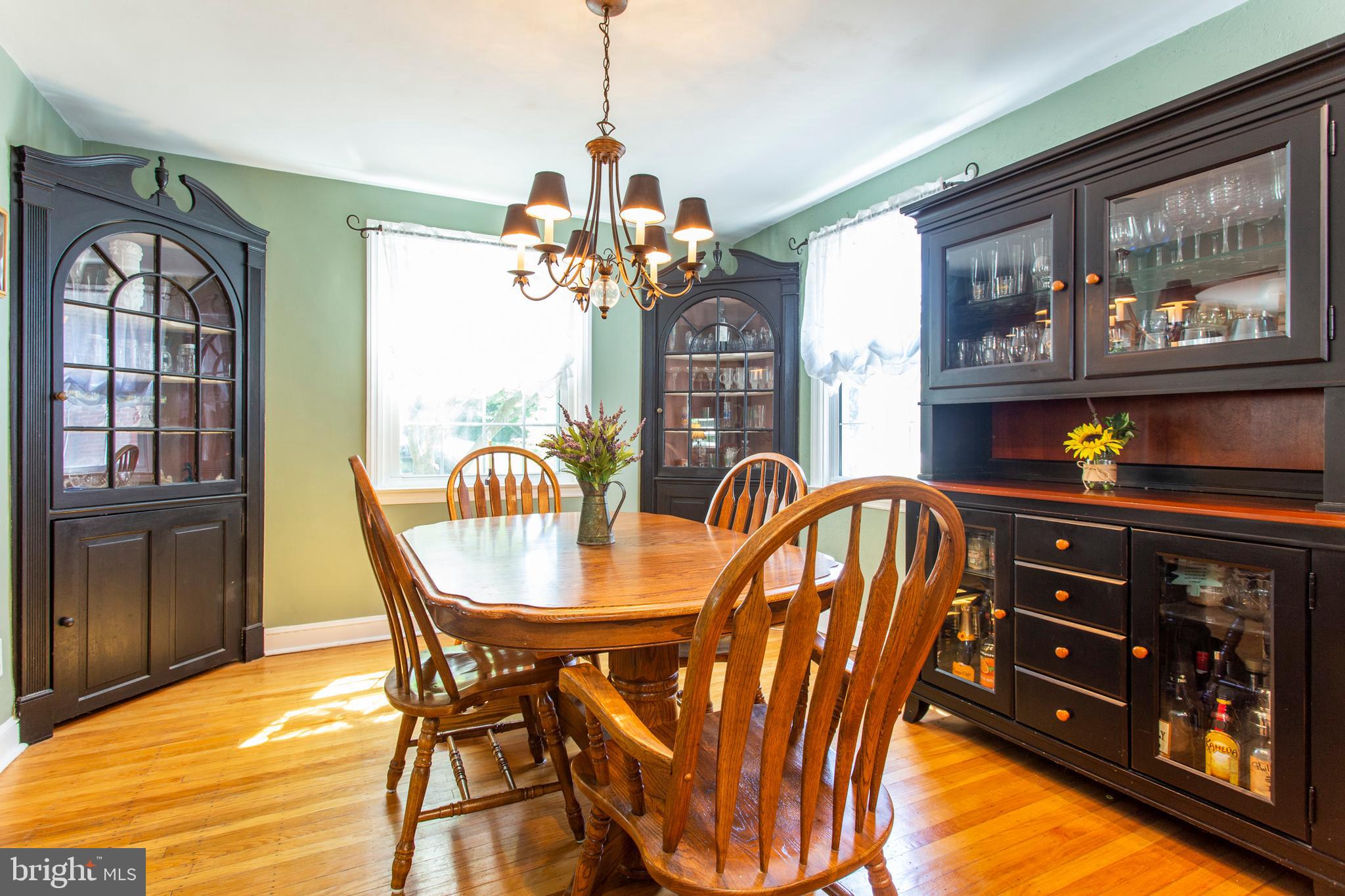 202 Midland Road Springfield, PA 19064 - Photo 5 of 17 Dining Room