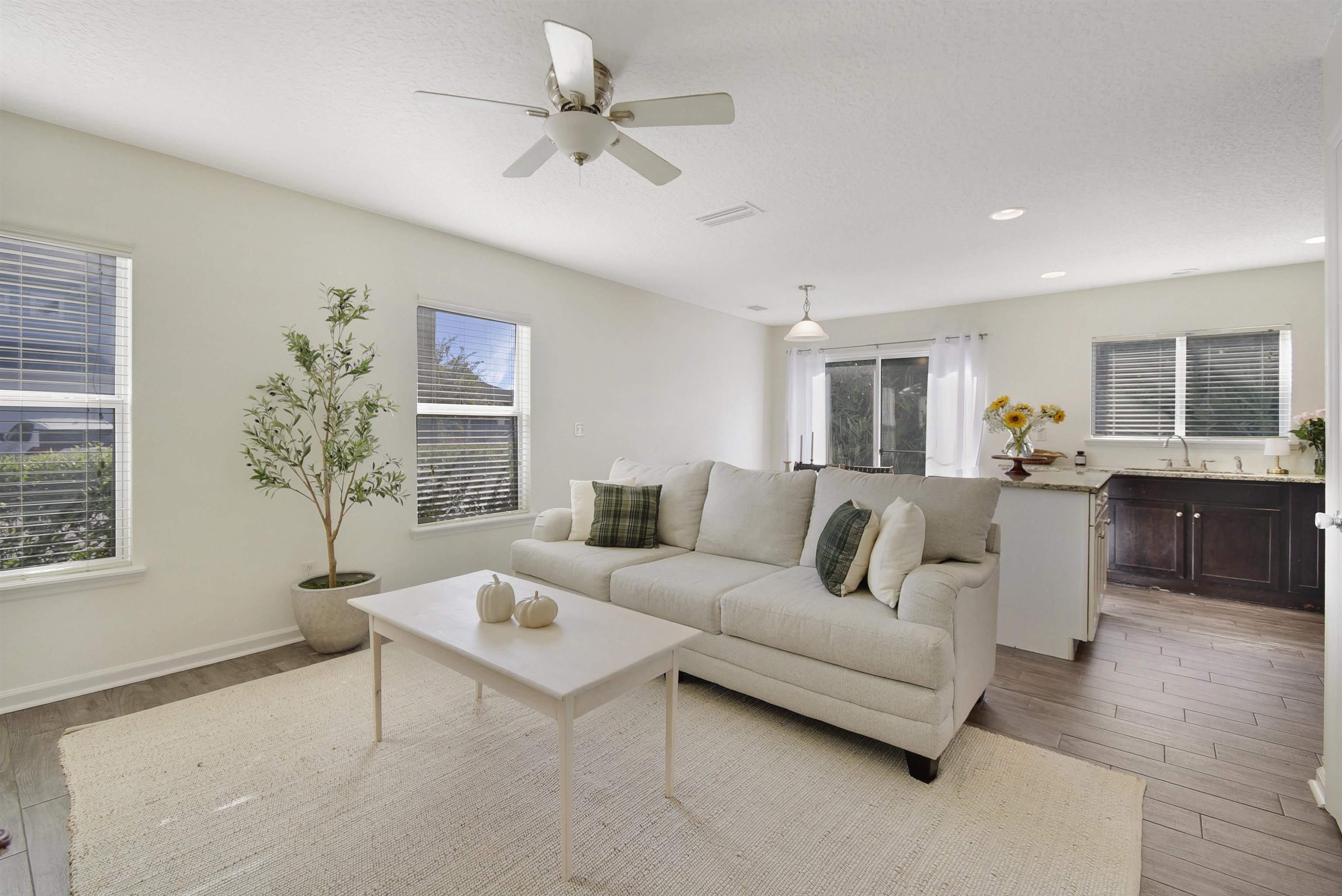 323 Islander Circle St. Augustine, FL 32080 - Photo 10 of 36