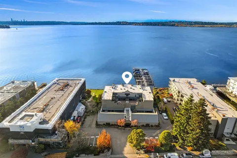 $2,995,000 | 6363 Lake Washington Boulevard Northeast, Unit 203, Kirkland, WA 98033