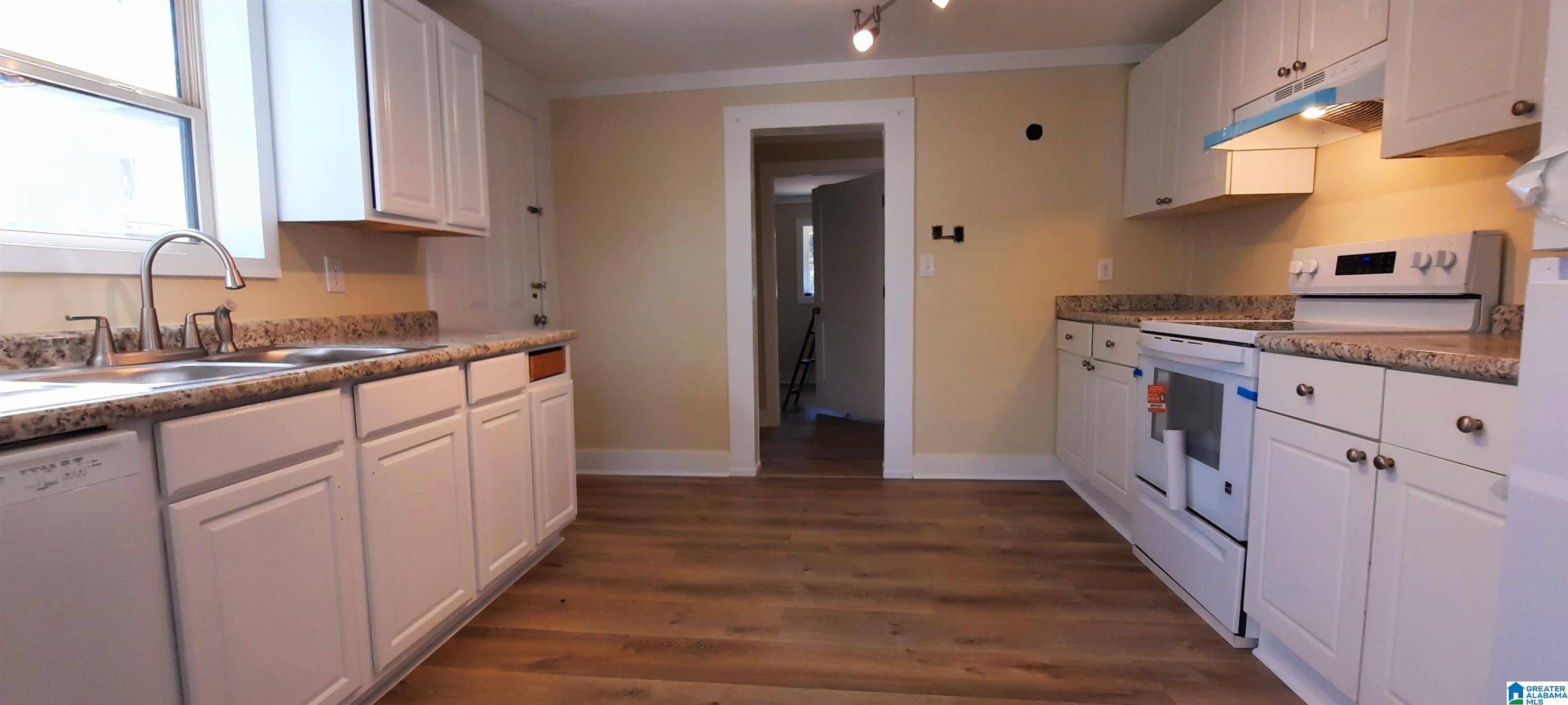 26 5th Street West Wedowee, AL 36278 - Photo 6 of 18