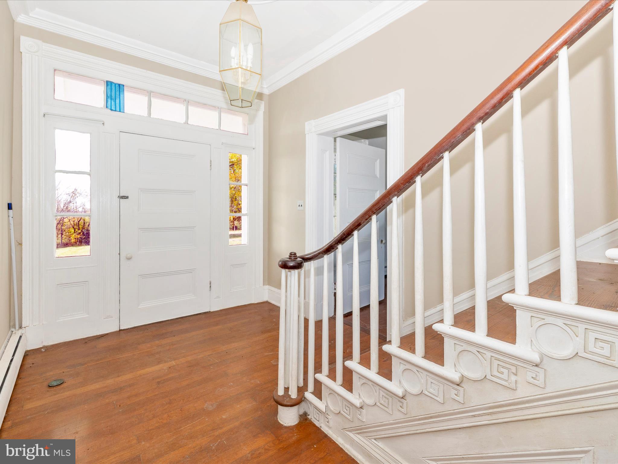 19015 Wasche Road Dickerson, MD 20842 - Photo 29 of 65 Foyer