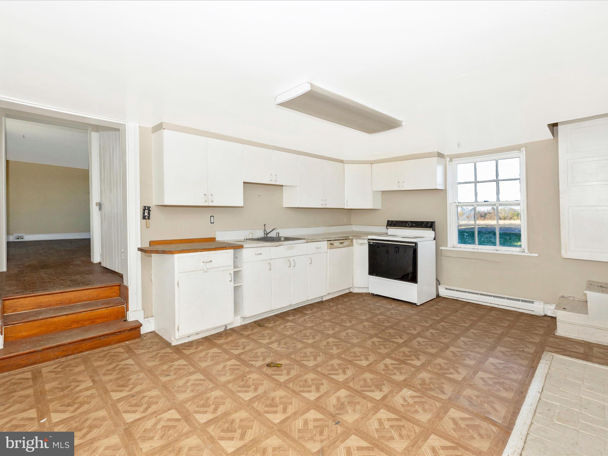 19015 Wasche Road Dickerson, MD 20842 - Photo 37 of 65 Kitchen