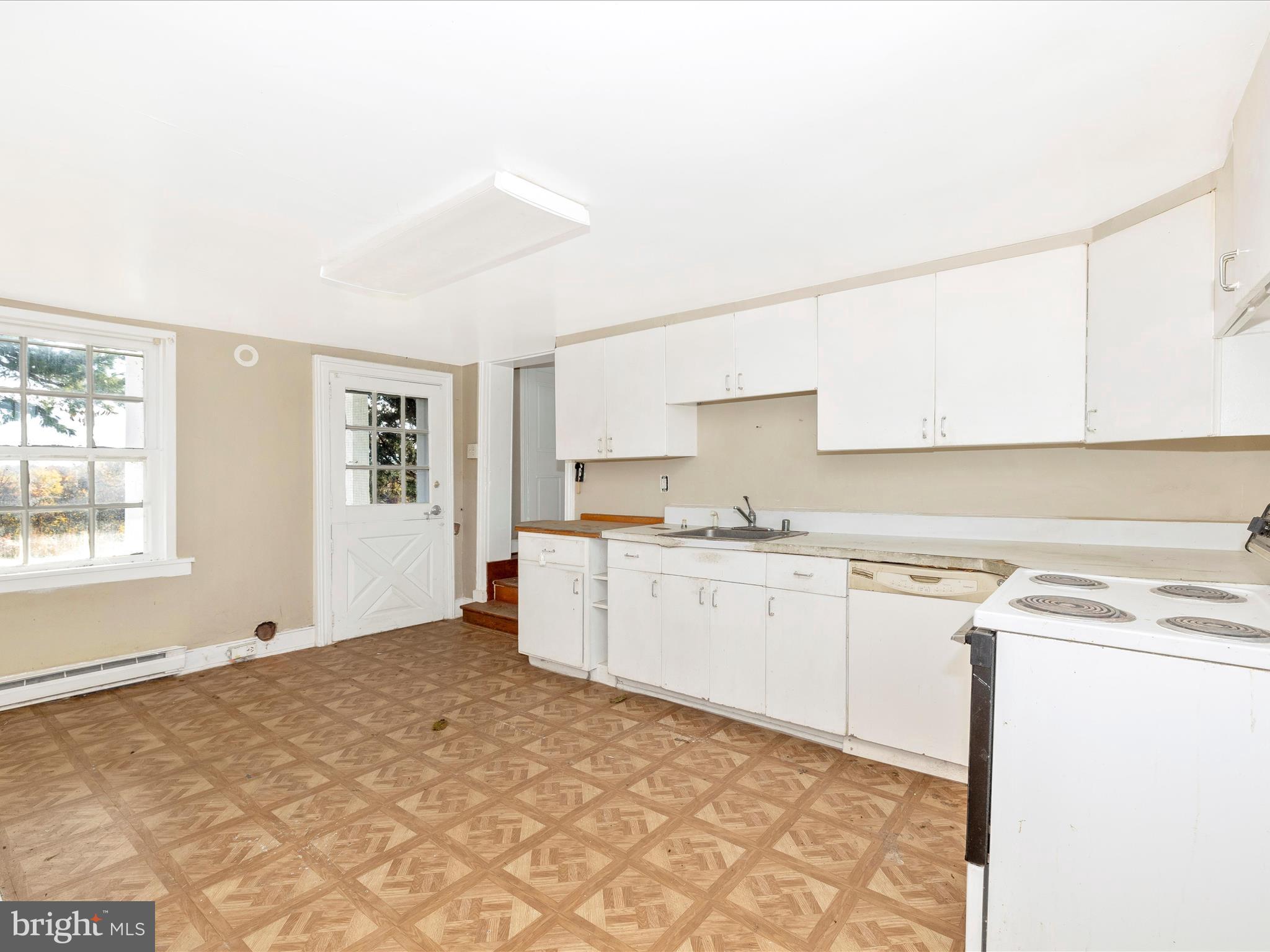 19015 Wasche Road Dickerson, MD 20842 - Photo 38 of 65 Kitchen