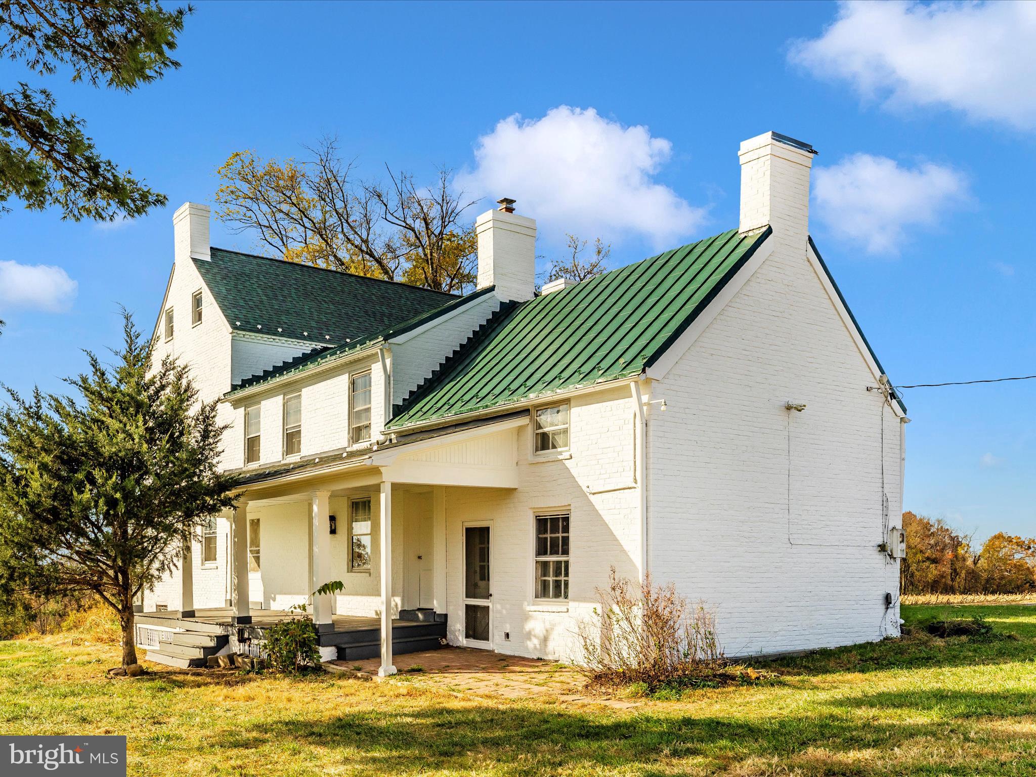 19015 Wasche Road Dickerson, MD 20842 - Photo 5 of 65 Exterior Back