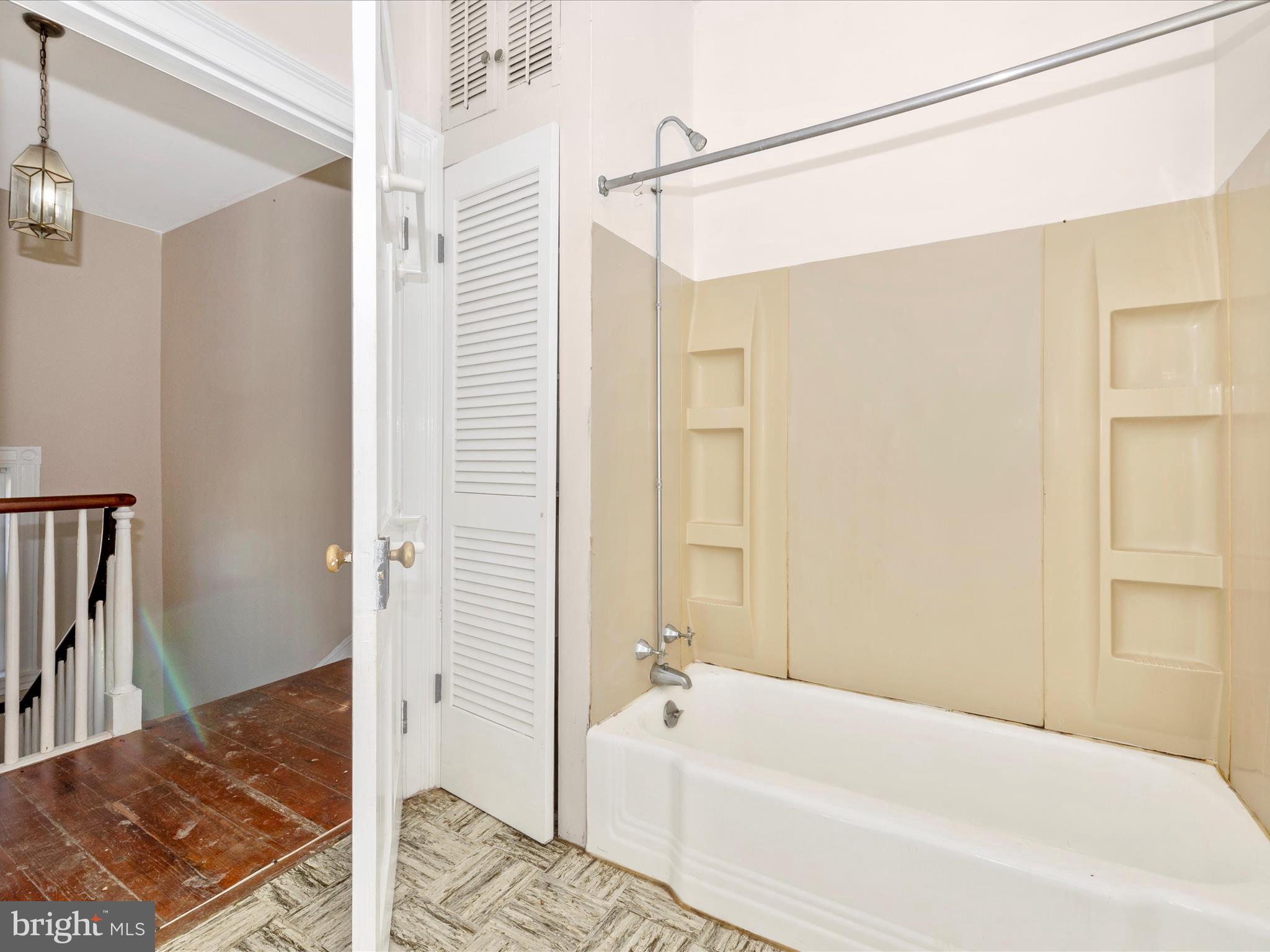 19015 Wasche Road Dickerson, MD 20842 - Photo 51 of 65 Bathroom 2