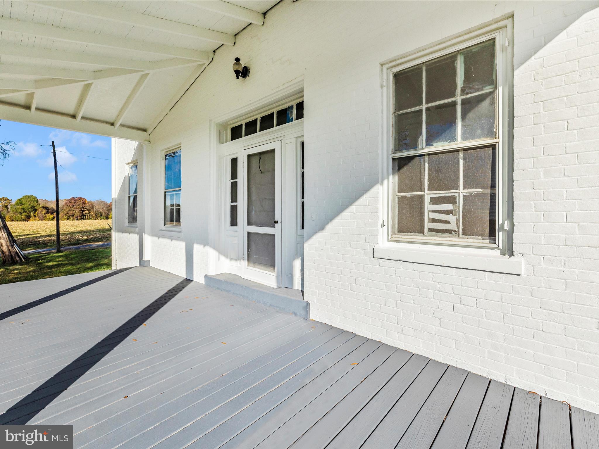 19015 Wasche Road Dickerson, MD 20842 - Photo 7 of 65 Front Porch