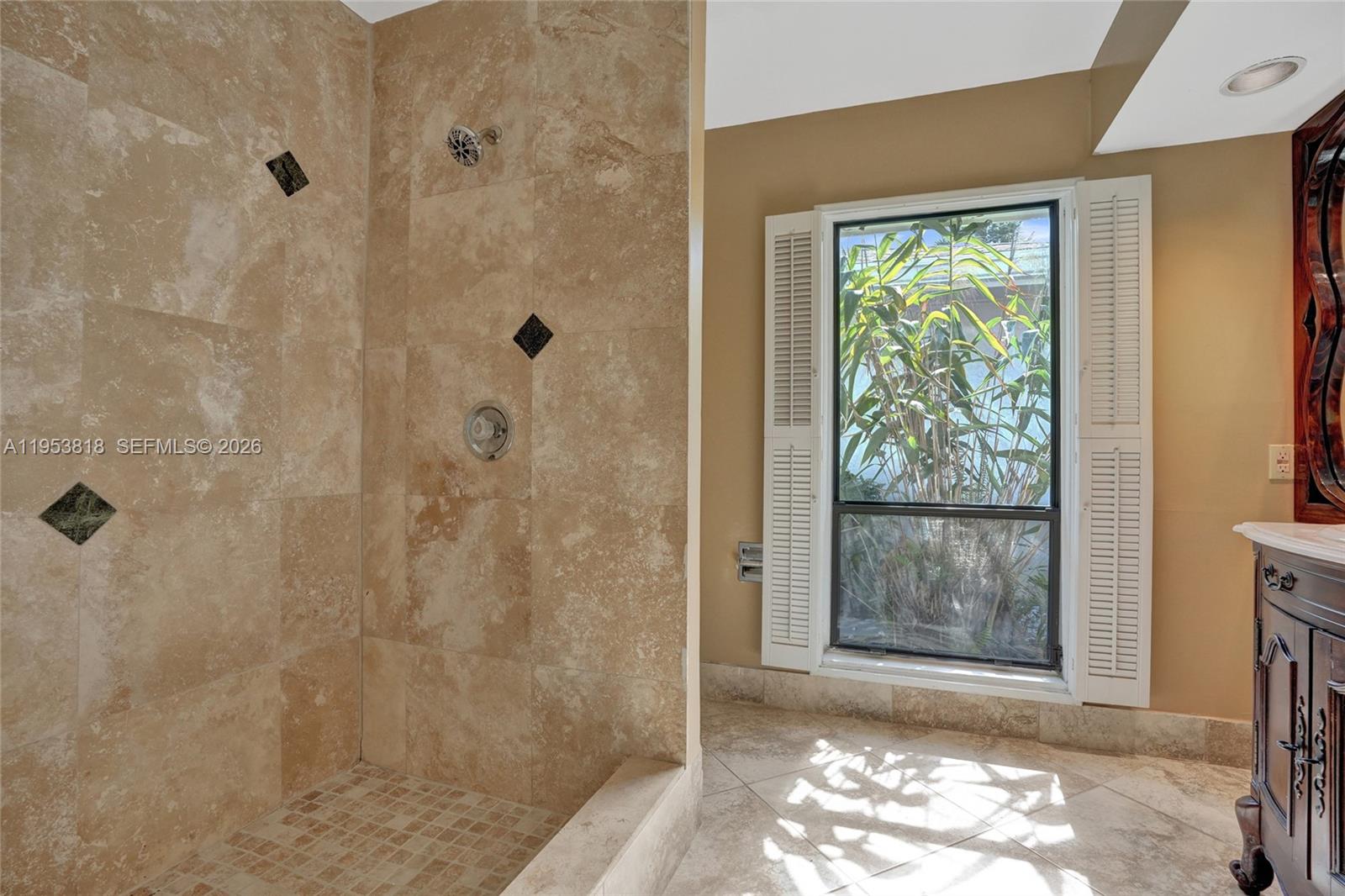 17115 Bay Street Jupiter, FL 33477 - Photo 9 of 83