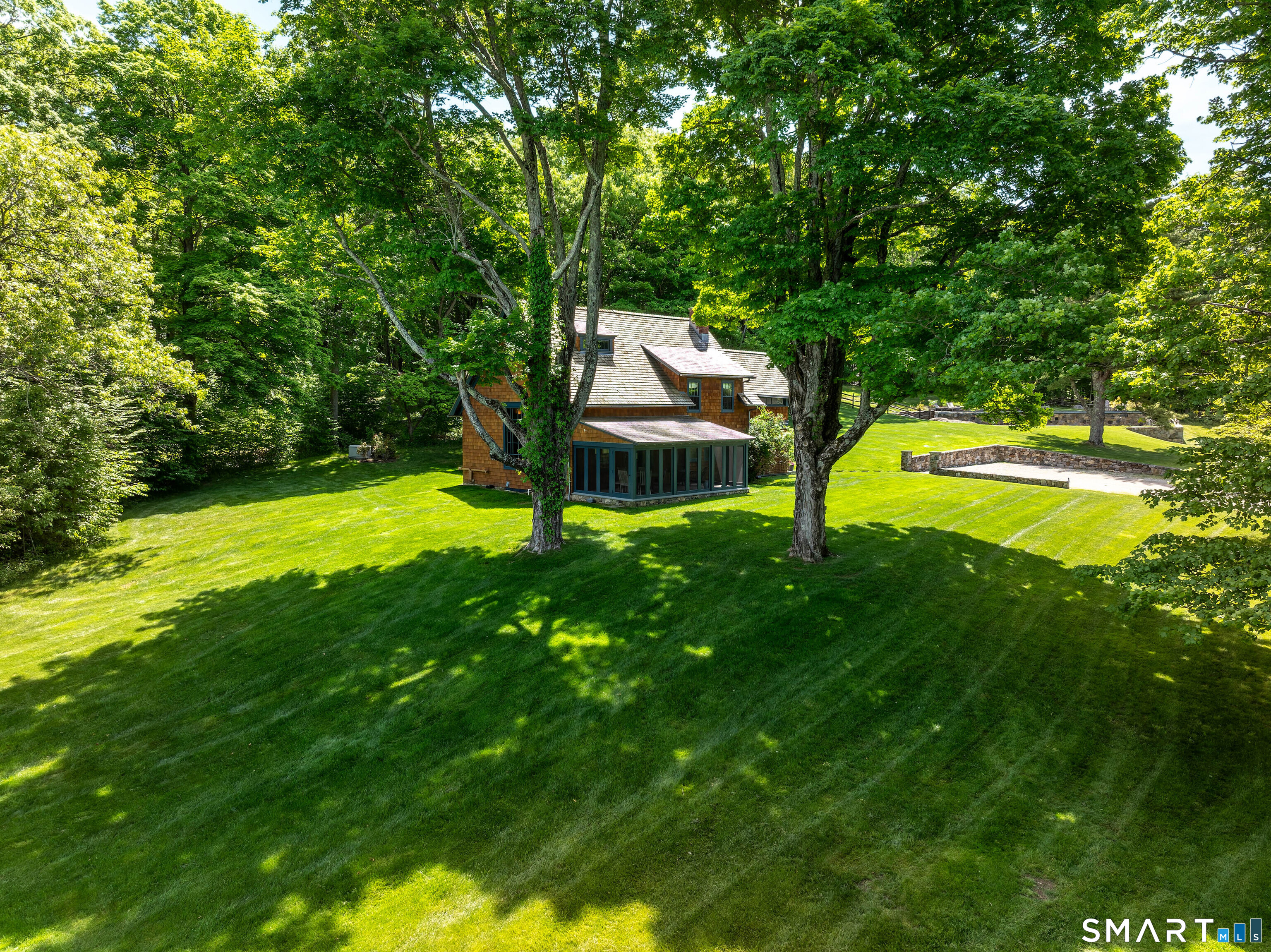 240 Umpawaug Road Redding, CT 06896 - Photo 34 of 40
