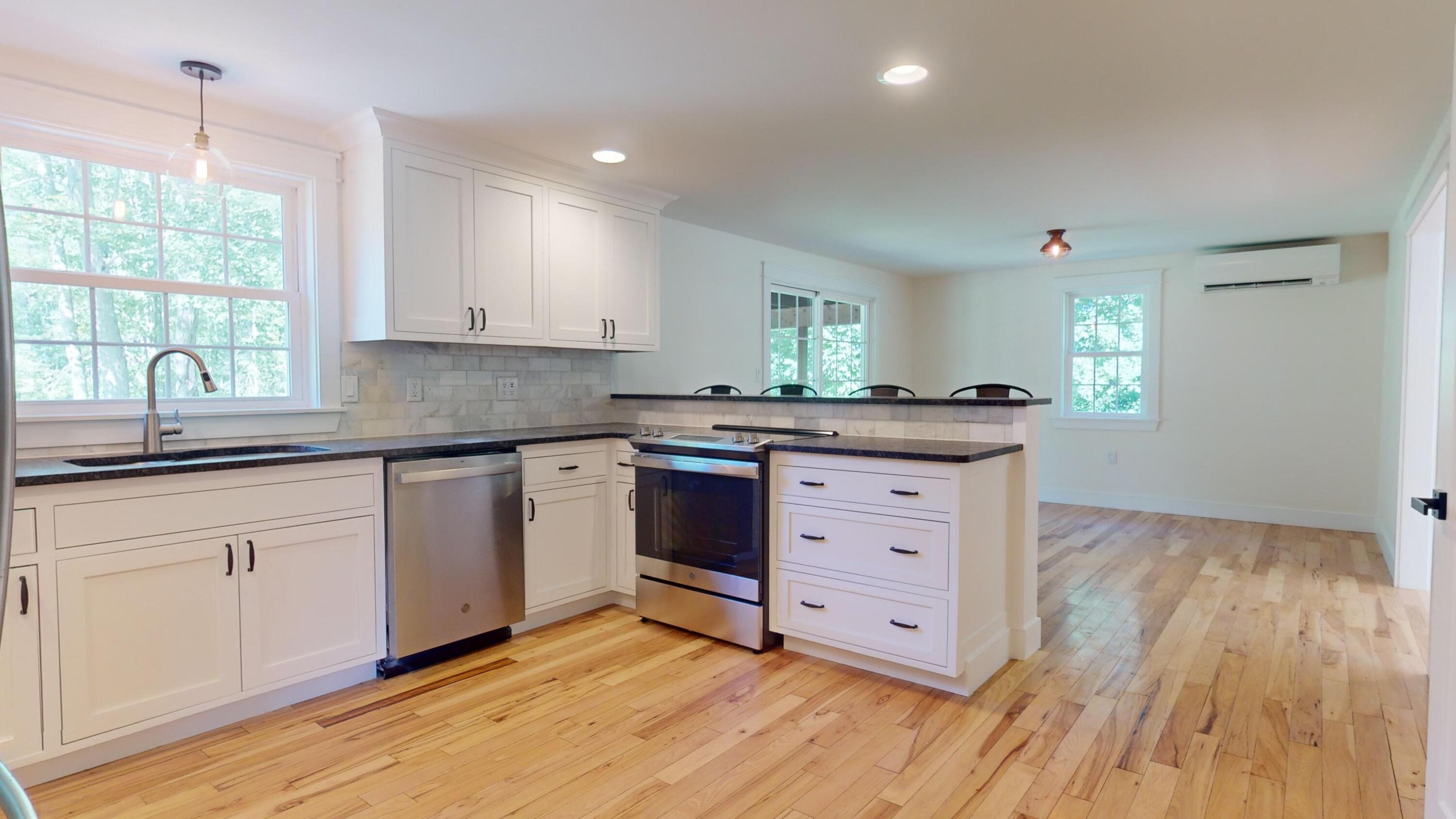 98 Meadow Road Winterport, ME 04496 - Photo 6 of 51 6