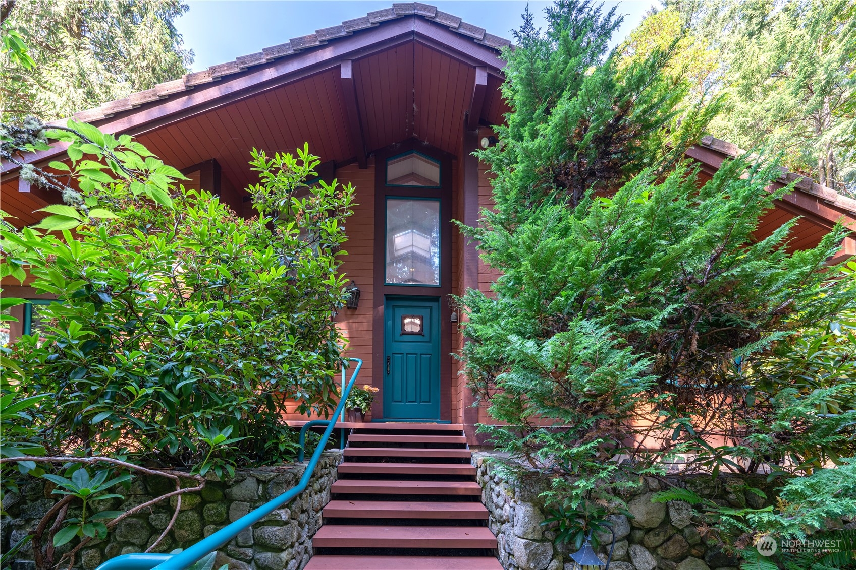 934 Mitchell Bay Road Friday Harbor, WA 98250 - Photo 5 of 40 an aerial view of a house