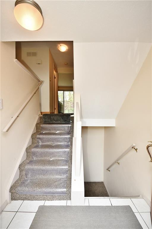 3115 Laurel Ridge Circle Bridgeville, PA 15017 - Photo 2 of 24 Gallery Image 2