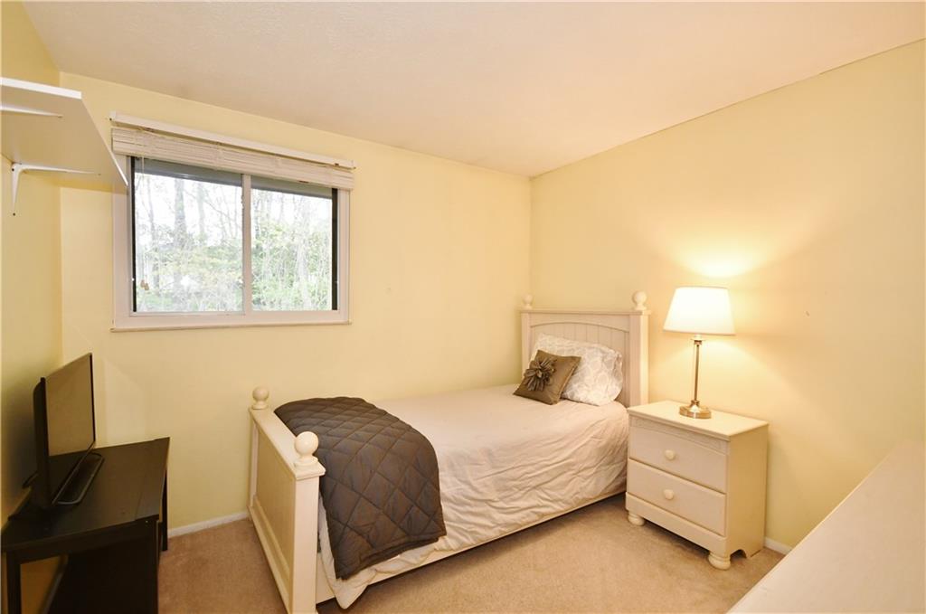 3115 Laurel Ridge Circle Bridgeville, PA 15017 - Photo 20 of 24 Gallery Image 20