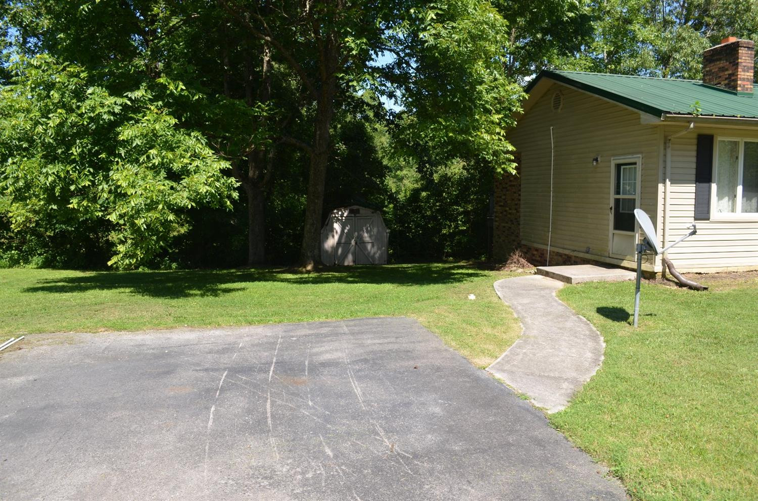 86 Cherry Hill Road Lily, KY 40740 - Photo 10 of 26 Listing Photo