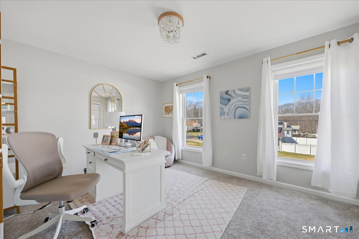 11 Beverly Road Waterford, CT 06385 - Photo 28 of 40