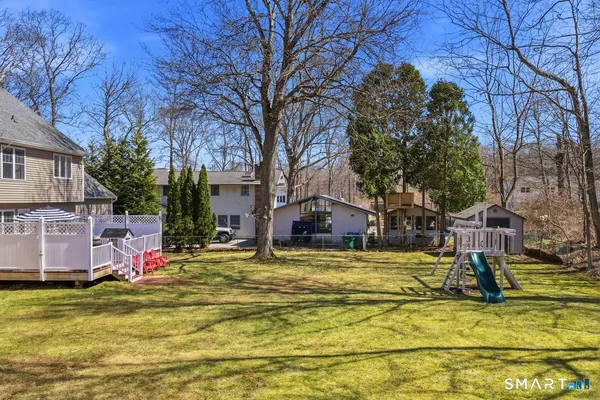 $649,900 | 11 Beverly Road, Waterford, CT 06385