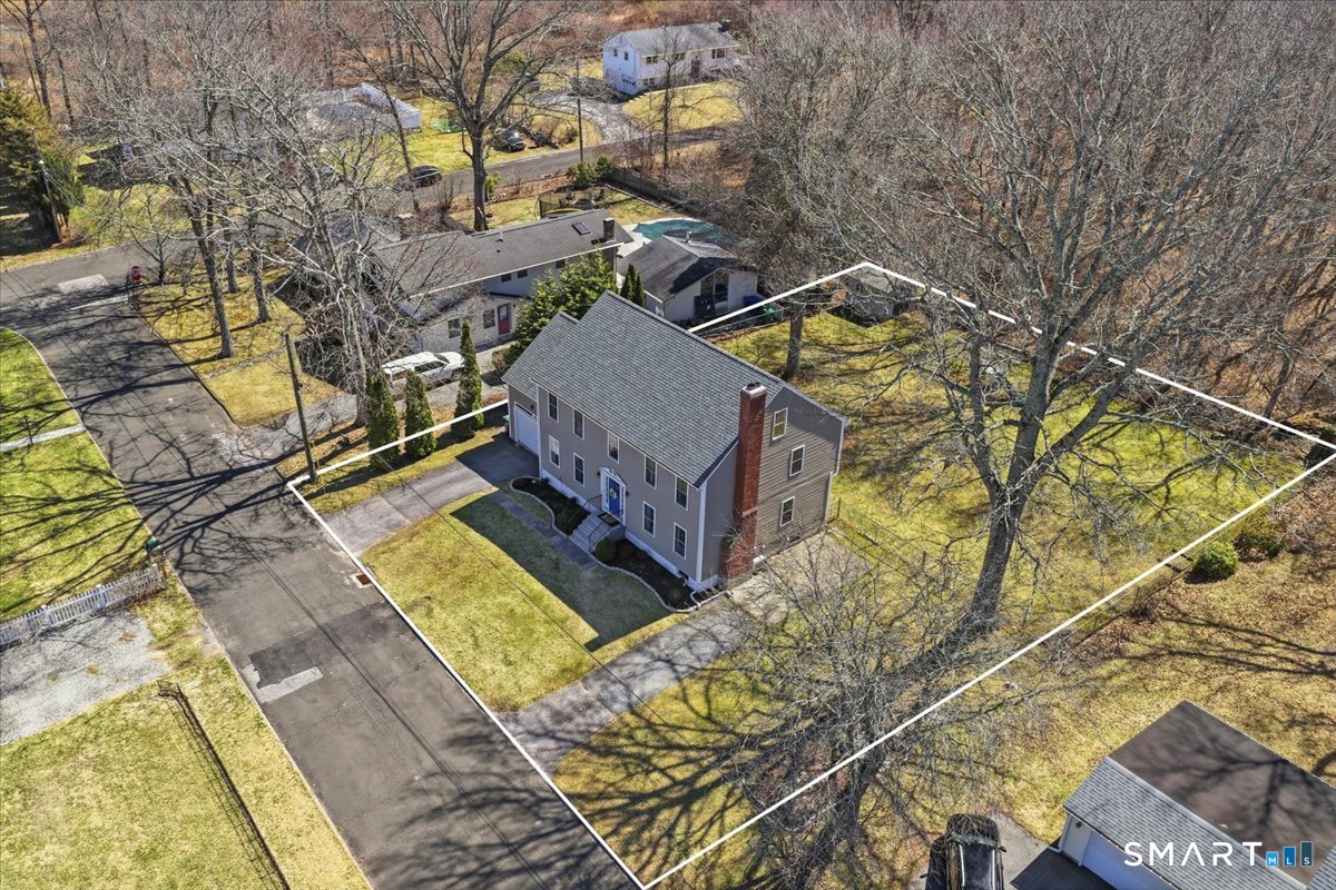 11 Beverly Road Waterford, CT 06385 - Photo 37 of 40