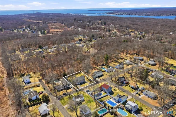 $649,900 | 11 Beverly Road, Waterford, CT 06385