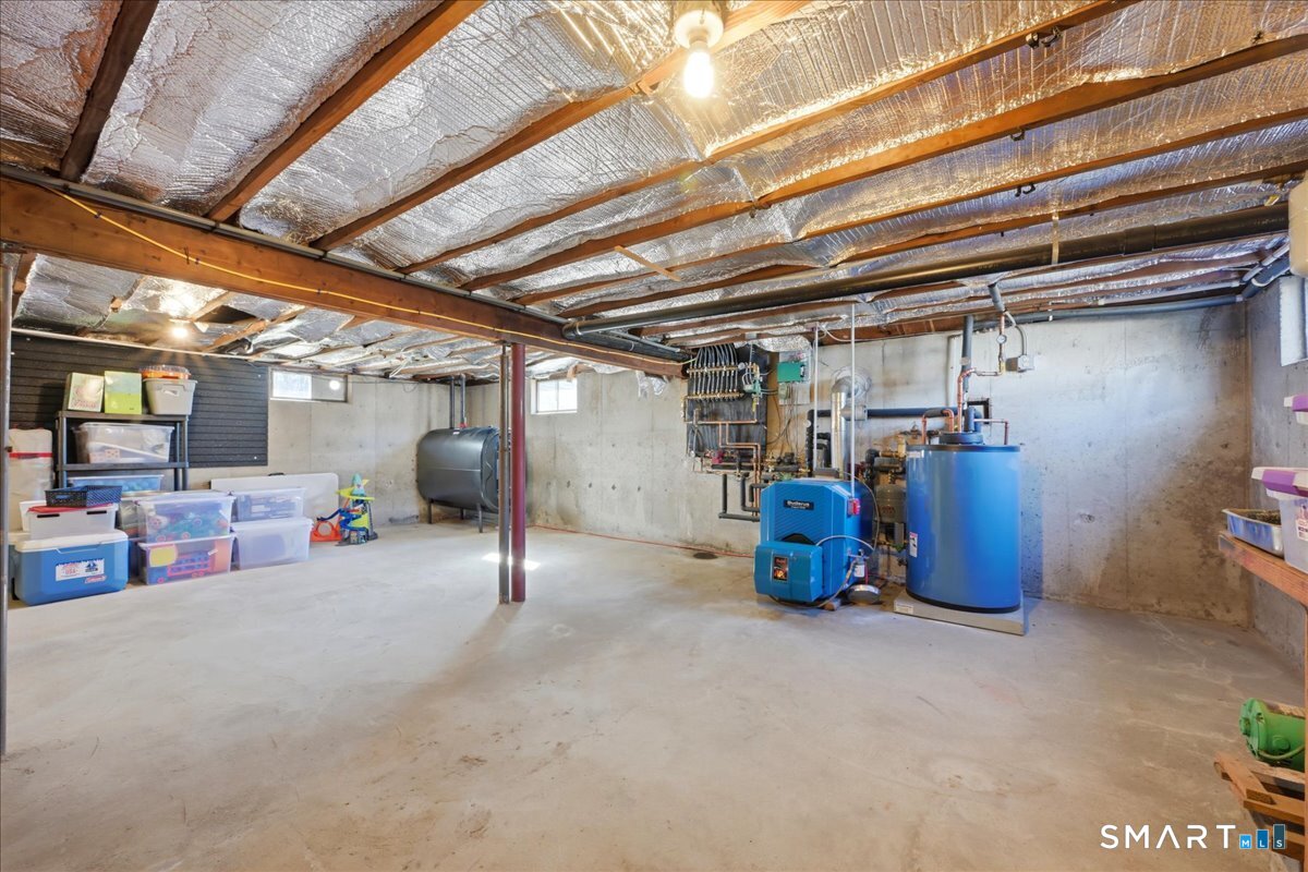 11 Beverly Road Waterford, CT 06385 - Photo 39 of 40