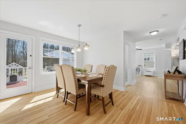 $649,900 | 11 Beverly Road, Waterford, CT 06385