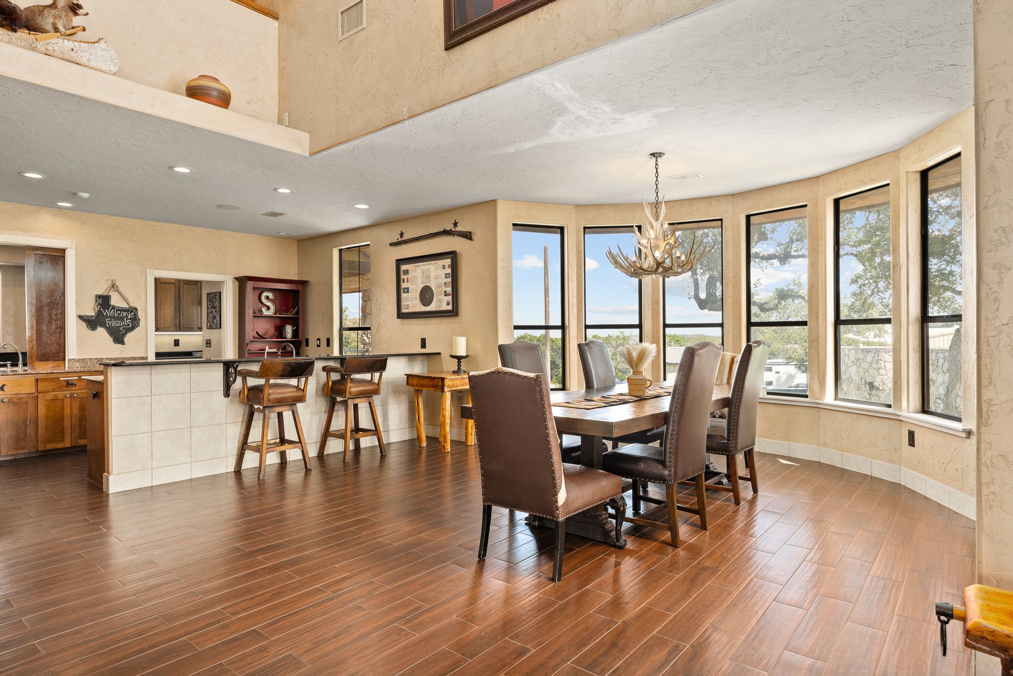 994 Upper Turtle Creek Road Kerrville, TX 78028 - Photo 11 of 39