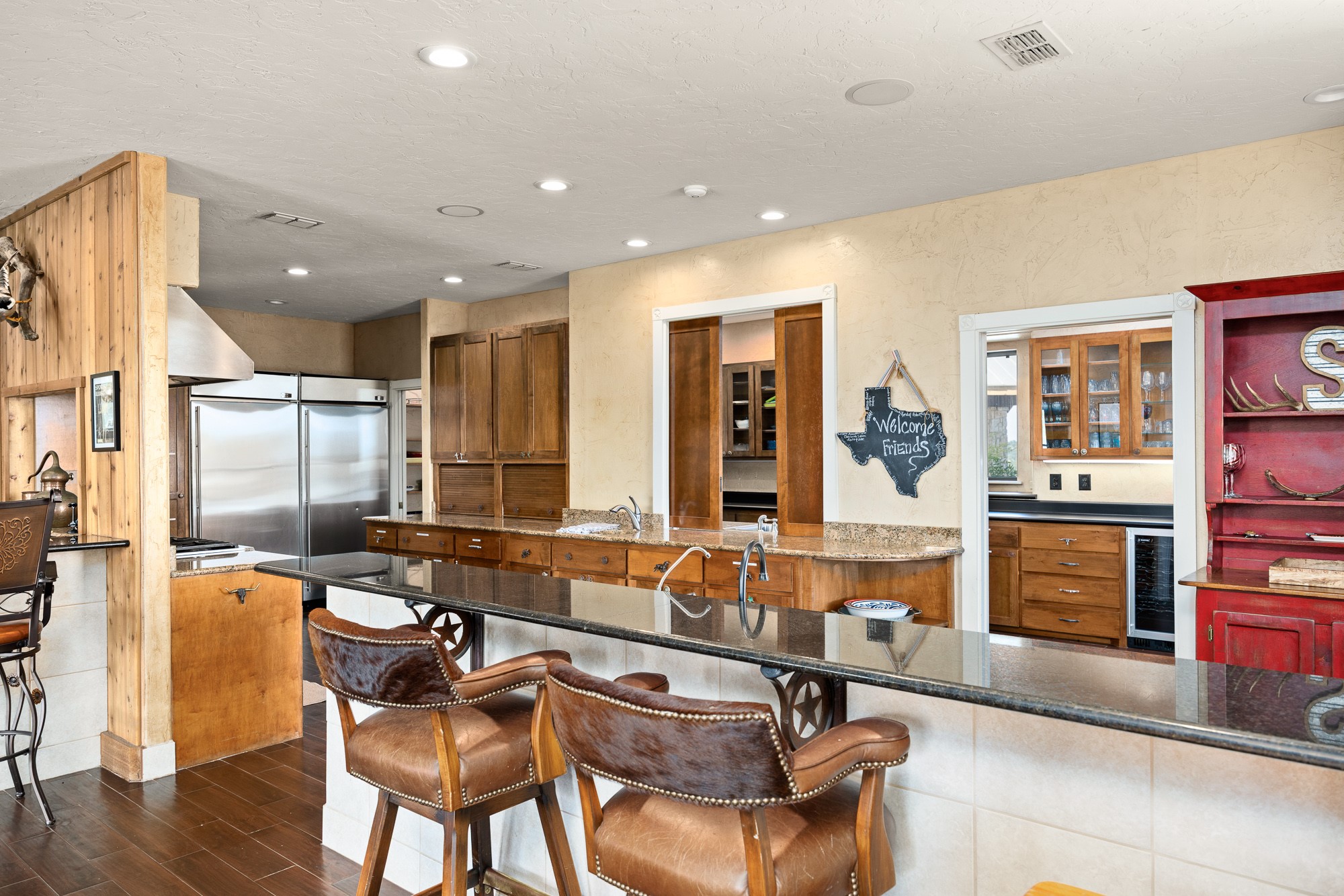 994 Upper Turtle Creek Road Kerrville, TX 78028 - Photo 12 of 39