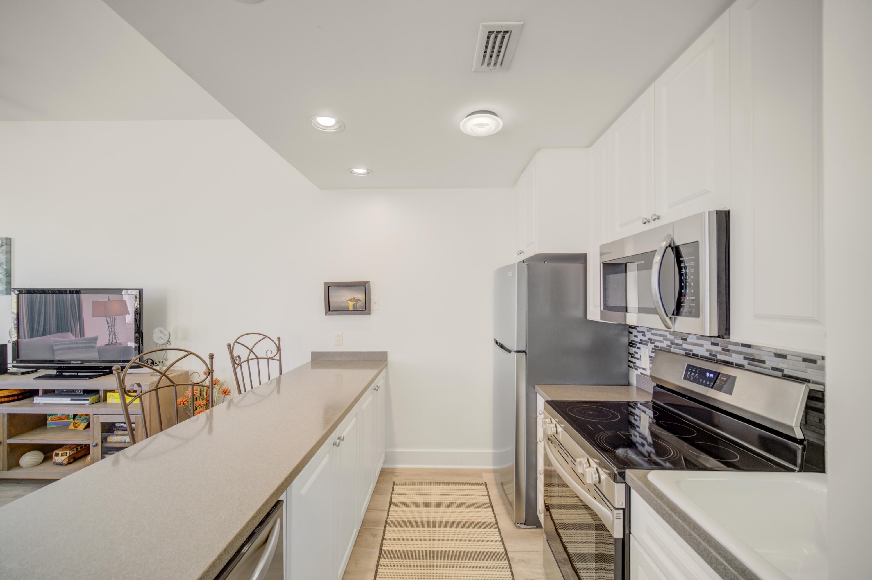 95 Laura Hamilton Boulevard, Unit 305 Santa Rosa Beach, FL 32459 - Photo 26 of 40 IMG_9751