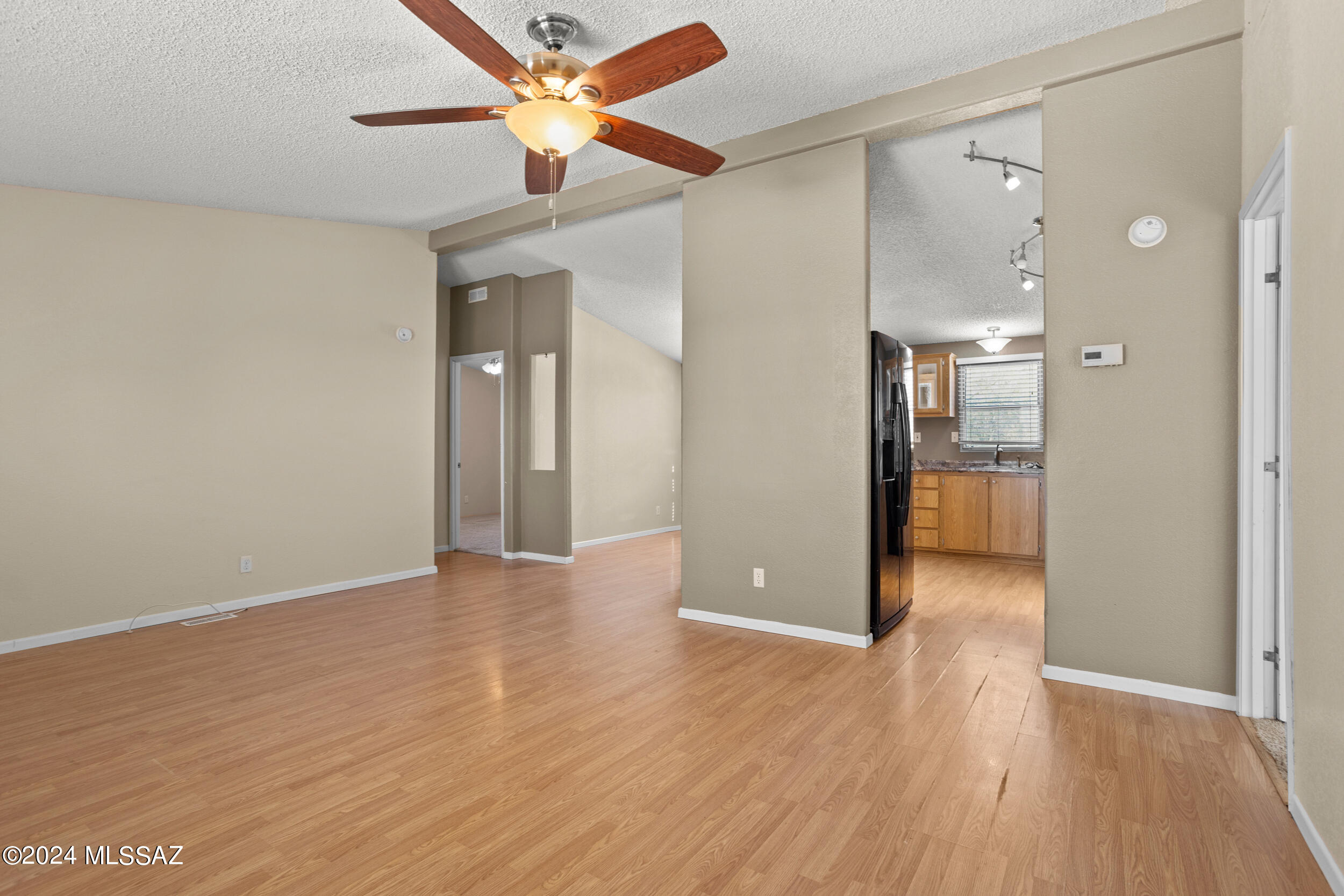 11451 West Ina Road Tucson, AZ 85743 - Photo 5 of 26