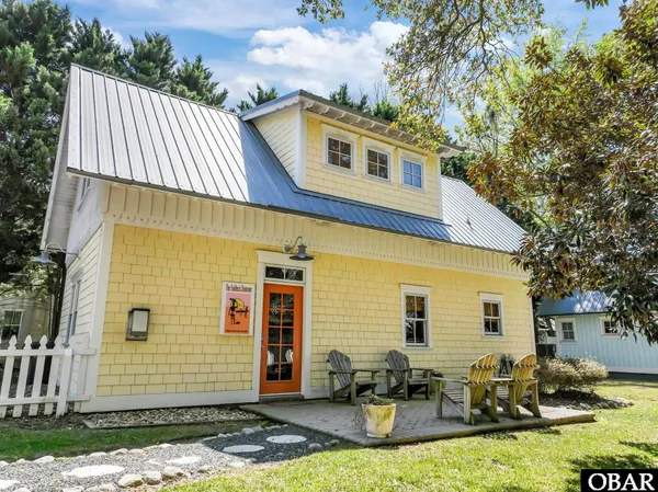 $598,000 | 706 Wingina Avenue, Manteo, NC 27954