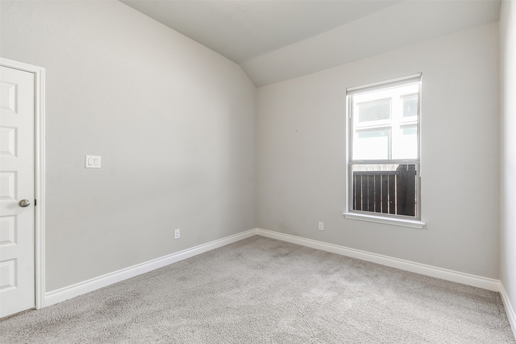 228 Pisa Lane Georgetown, TX 78628 - Photo 14 of 28 an empty room with a window