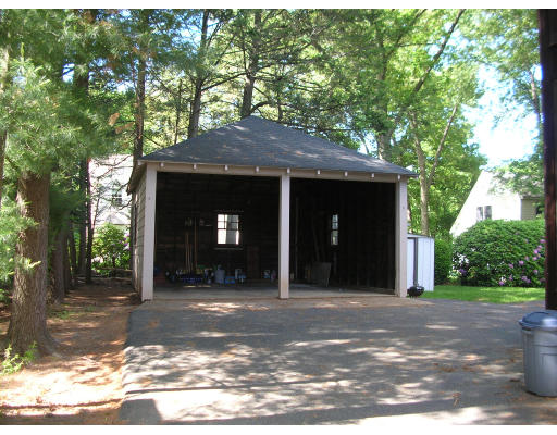 71-73 Athelstane Road Newton, MA 02459 - Photo 3 of 11