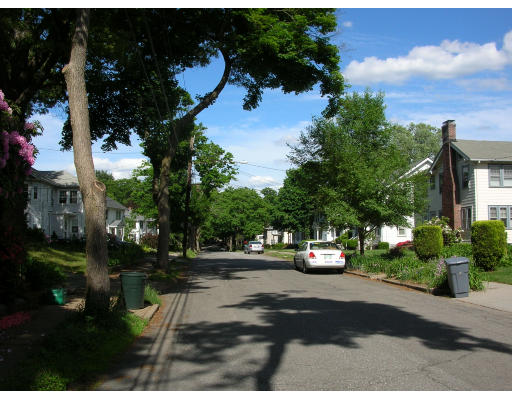71-73 Athelstane Road Newton, MA 02459 - Photo 8 of 11