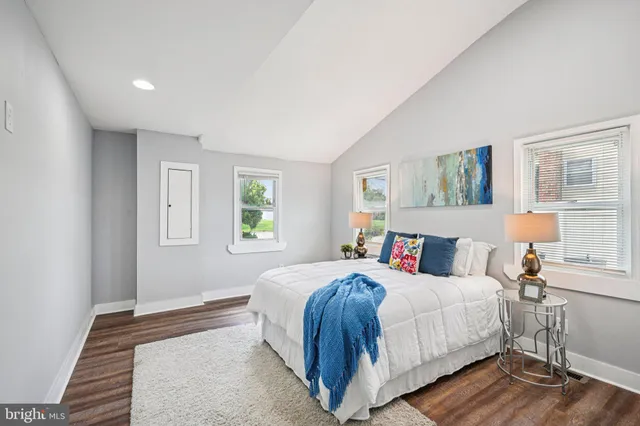 $315,000 | 608 Milmont Avenue, Folsom, PA 19033